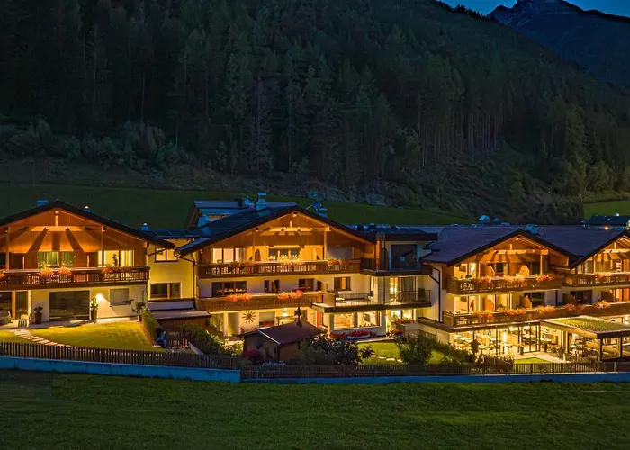 Martinshof Berg Herz Hotel Ahrntal photo