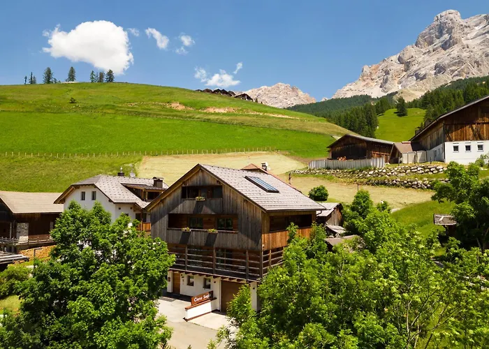 Ciasa Sopla Apartment San Cassiano  photo