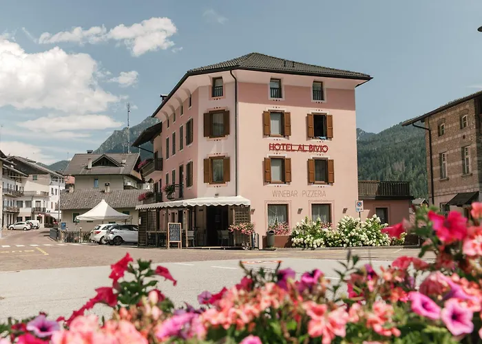 Hotel Al Bivio - Pizzeria, Pool & Sauna Imer photo