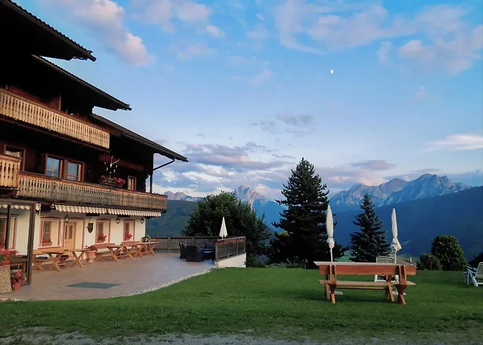 Lienharterhof Hotel Monguelfo-Tesido / Welsberg-Taisten photo