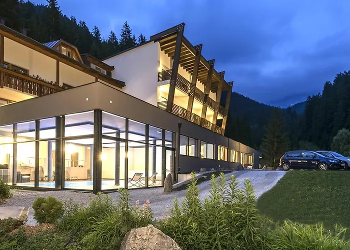 Hotel Rosengarten Nova Levante photo