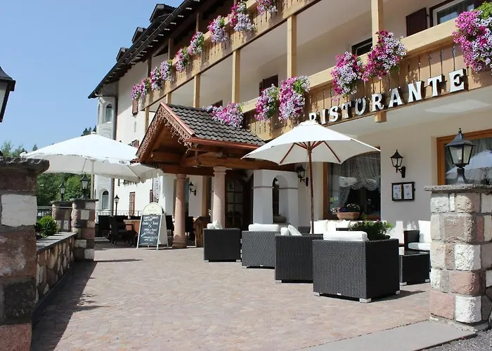 Hotel Rosalpina Soraga photo