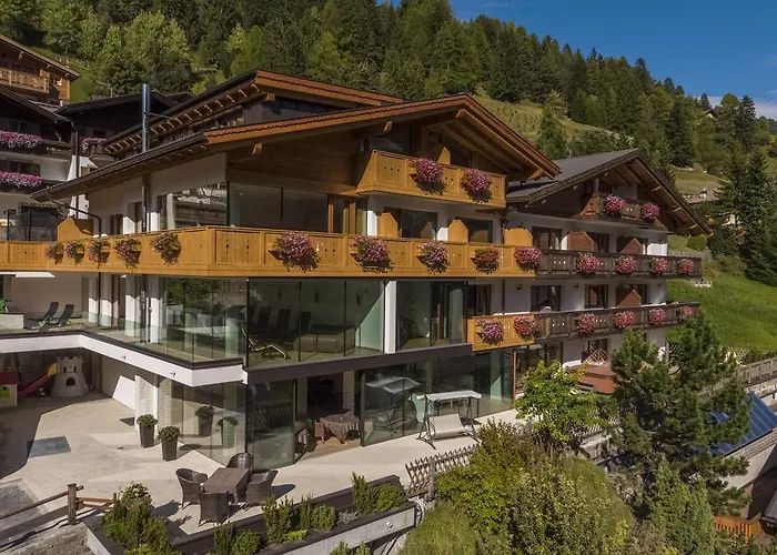 Hotel Garni Gardena - Appartments Santa Cristina Val Gardena photo