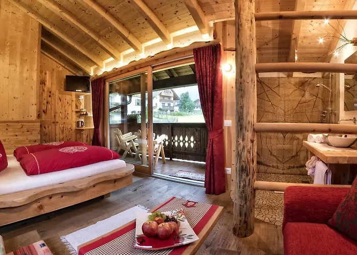 La Uecia By Fana Ladina Bed & Breakfast San Vigilio Di Marebbe photo