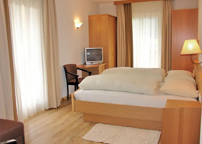 Hotel Gsieserhof Santa Maddalena photo