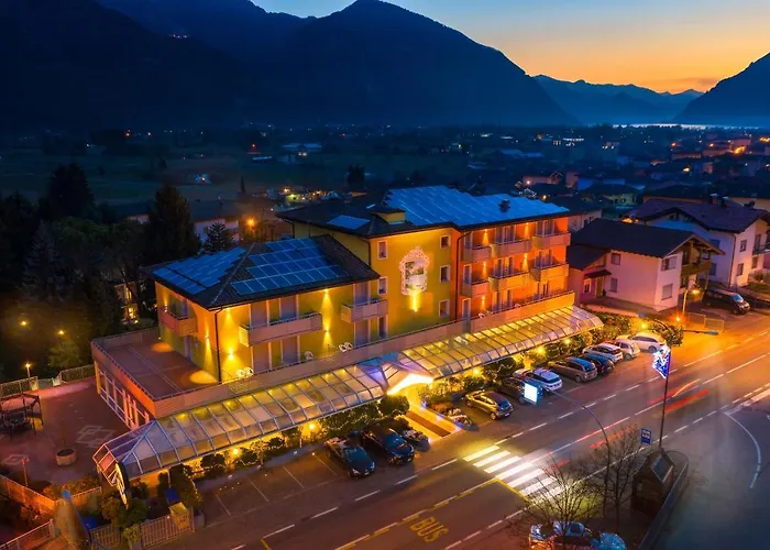 Hotel Castel Lodron Storo photo