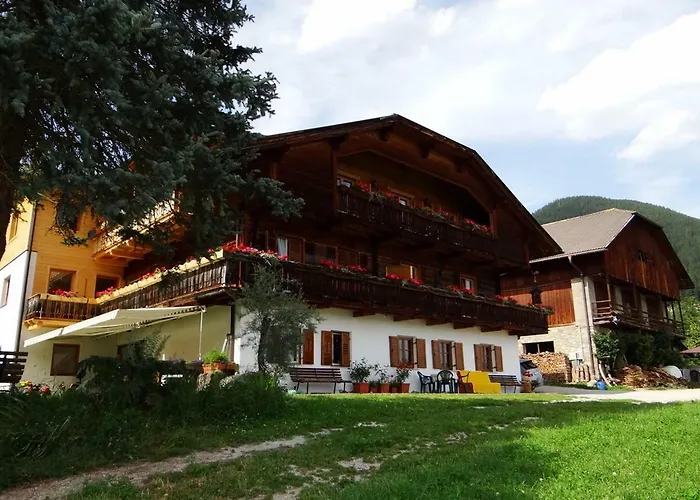 Hochwieserhof Monguelfo-Tesido / Welsberg-Taisten photo